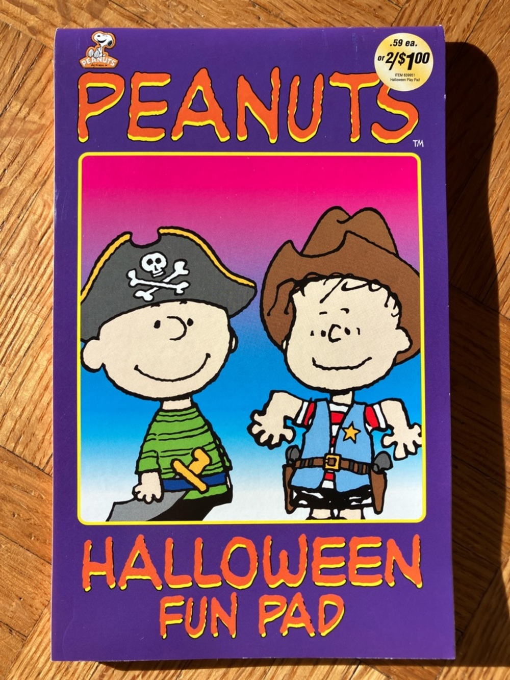 Peanuts Halloween Fun Pad - 8" x 5" Activity Pad